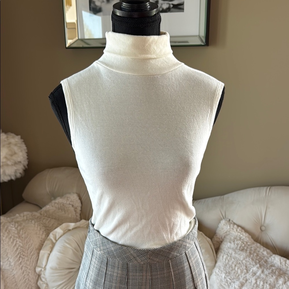 Zara White Sleeveless Turtleneck Tank Top